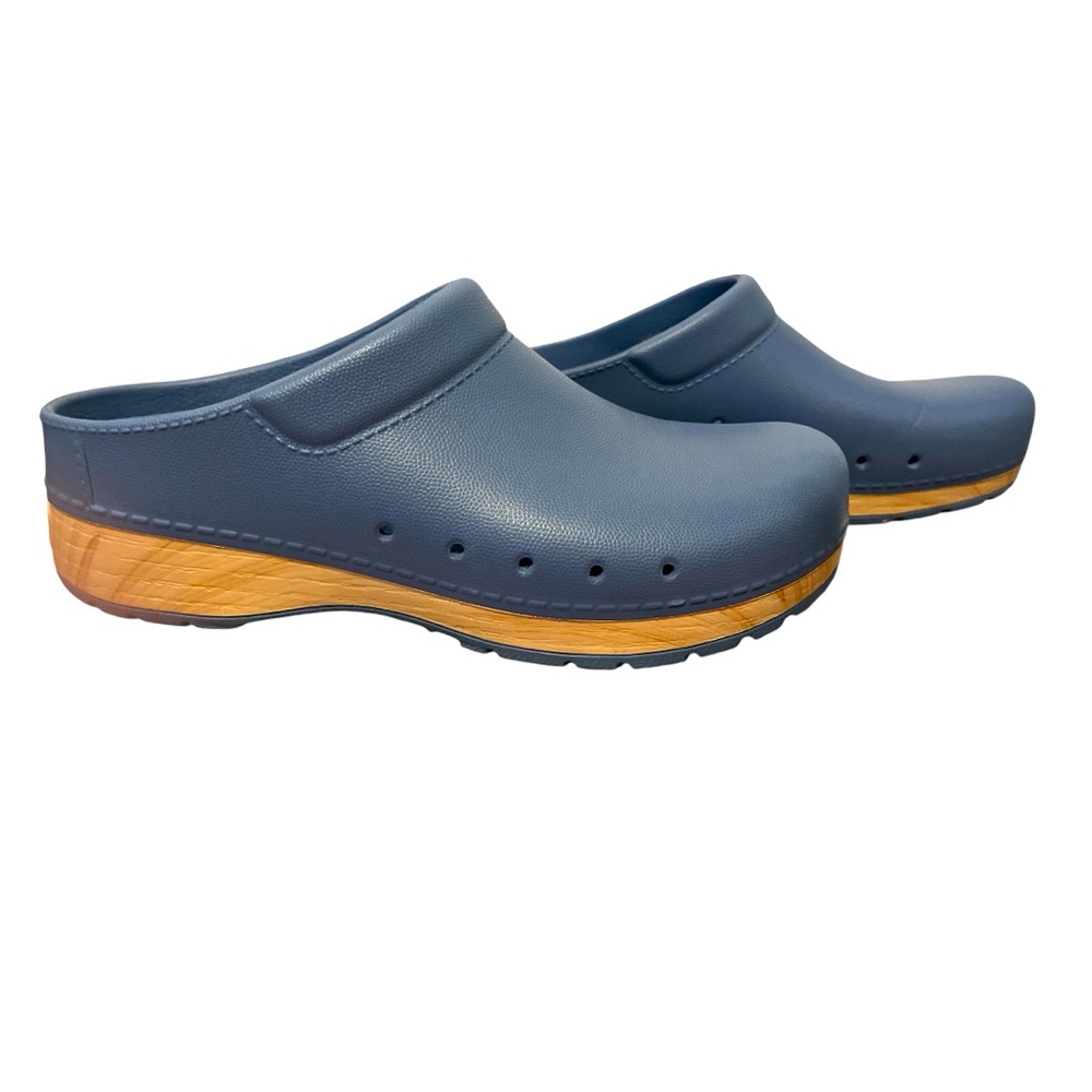 Women’s Dansko Kane molded blue Clogs Size 41 EUC IN BOX MSRP $89